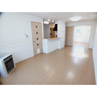 ミリオネール 102【管理NO：1-019276101-01020】 ★家具家電は申し込み後に搬入します 2026年08月下旬入居可能の物件写真2