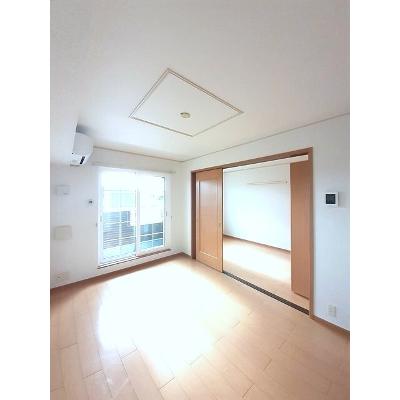 ニュープレイス　Ｂ 202【管理NO：1-015364702-02020】 ★家具家電は申し込み後に搬入します 2026年08月中旬入居可能の物件写真2