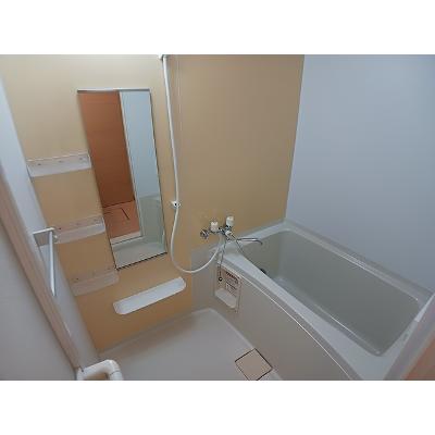 サム・ソラーレ 102【管理NO：1-017070601-01020】 ★家具家電は申し込み後に搬入しますの物件写真4