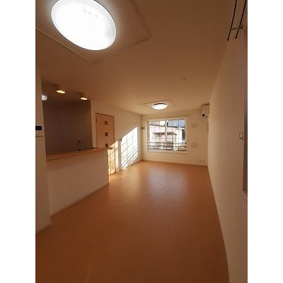 グッドライフ 101【管理NO：1-020347901-01010】 ★家具家電は申し込み後に搬入します 2026年08月下旬入居可能の物件写真2