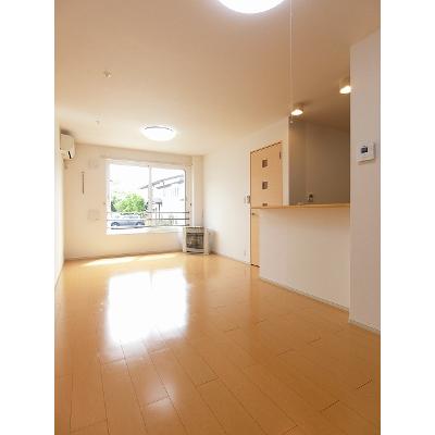リシェル　１ 102【管理NO：1-017748301-01020】 ★家具家電は申し込み後に搬入します 2026年08月上旬入居可能の物件写真2