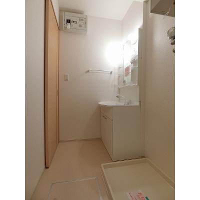 リシェル　１ 102【管理NO：1-017748301-01020】 ★家具家電は申し込み後に搬入します 2026年08月上旬入居可能の物件写真6