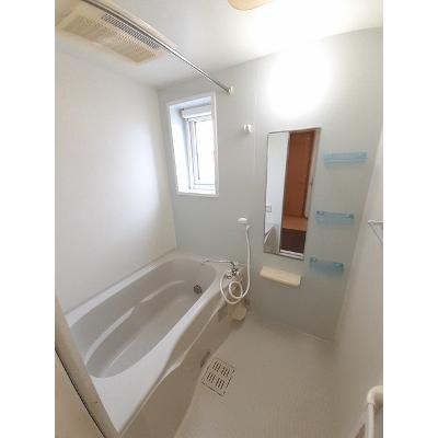 アンジュ　Ⅲ 102【管理NO：1-014028003-01020】 ★家具家電は申し込み後に搬入します★の物件写真4