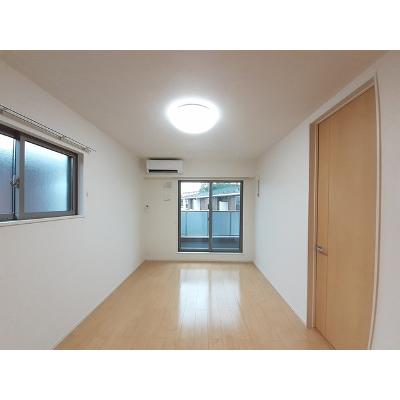 アパパネⅡ 204【管理NO：1-023971802-02040】 ★家具家電は申し込み後に搬入します 2026年08月下旬入居可能の物件写真2