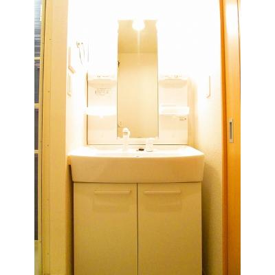 apartment 山形県長井市清水町１丁目２番２８号 

↓地図はこちらから