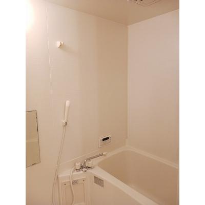 サン・グレイス 205【管理NO：1-012209401-02040】 ★家具家電は申し込み後に搬入します★の物件写真4
