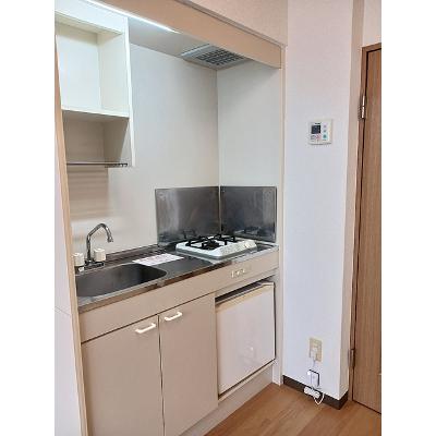 エイトワンＢ 102【管理NO：1-011396102-01020】 ★家具家電は申し込み後に搬入します★の物件写真3