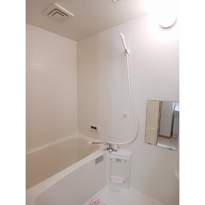 サン・グレイス 102【管理NO：1-012209401-01020】 ★家具家電は申し込み後に搬入します★の物件写真4