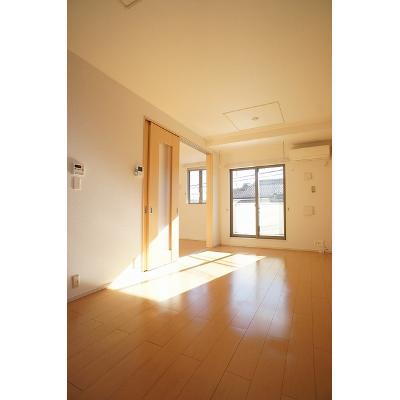 プラシード　カーサ 202【管理NO：1-017984301-02020】 ★家具家電は申し込み後に搬入します★の物件写真2