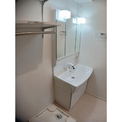 センチュリー 205【管理NO：1-027227101-02050】 ★家具家電は申し込み後に搬入します★の物件写真6