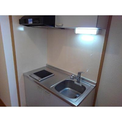 マンションあかやま 306【管理NO：1-013940101-03060】 ★家具家電は申し込み後に搬入します★ ★2026年10月上旬入居可能★の物件写真3