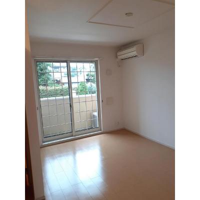 ベル　プランタン 105【管理NO：1-017528901-01050】 ★家具家電は申し込み後に搬入します 2026年08月中旬入居可能の物件写真2