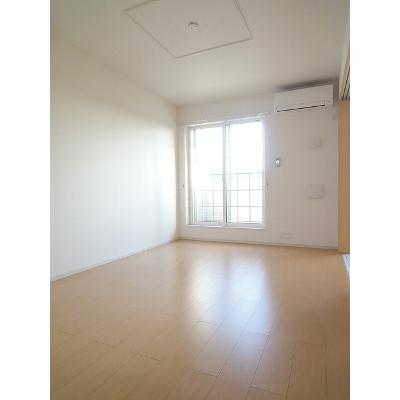ブル　マーレ 202【管理NO：1-016961301-02020】 ★家具家電は申し込み後に搬入します 2026年07月下旬入居可能の物件写真2