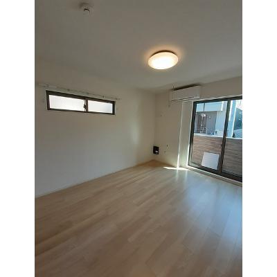 ソリヤ　エスティⅡ 101【管理NO：1-026037501-01010】 ★家具家電は申し込み後に搬入します★の物件写真2