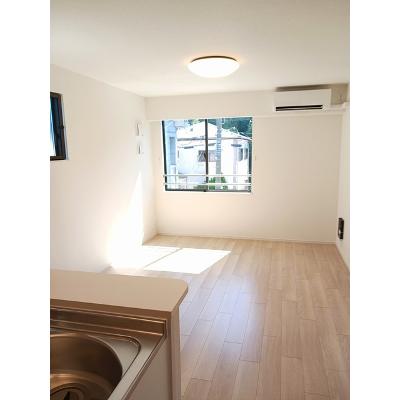 サンリット 204【管理NO：1-027664701-02040】 ★家具家電は申し込み後に搬入します★の物件写真2