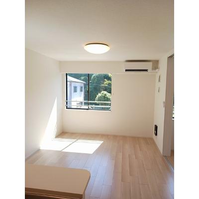 サンリット 203【管理NO：1-027664701-02030】 ★家具家電は申し込み後に搬入します★の物件写真2
