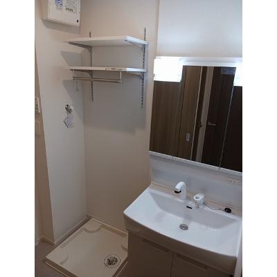 サンリット 201【管理NO：1-027664701-02010】 ★家具家電は申し込み後に搬入します★の物件写真6