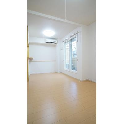 ココ　ジョンヌ 203【管理NO：1-017195001-02030】 ★家具家電は申し込み後に搬入します★ ★2026年09月中旬入居可能★の物件写真2
