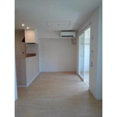 リバティ　ベース 102【管理NO：1-022357302-01020】 ★家具家電は申し込み後に搬入します★ ★2026年08月下旬入居可能★の物件写真2