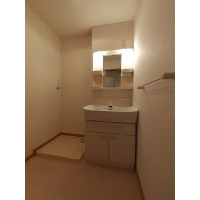 クレスト藤 103【管理NO：1-014295103-01030】 ★家具家電は申し込み後に搬入します★の物件写真6