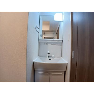 レインボー 105【管理NO：1-028224401-01050】 ★家具家電は申し込み後に搬入しますの物件写真6