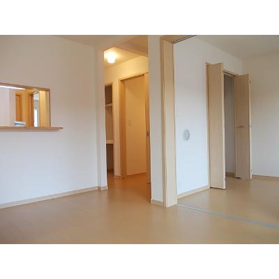 エス・ボナール 202【管理NO：1-016222901-02020】 ★家具家電は申し込み後に搬入します★ ★2026年11月上旬入居可能★の物件写真2