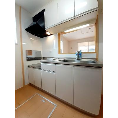 ファミーユⅡ 101【管理NO：1-015543001-01010】 ★家具家電は申し込み後に搬入します 2026年07月下旬入居可能の物件写真3
