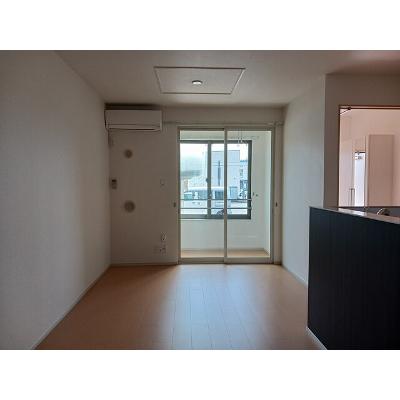 ルーチェ 103【管理NO：1-020262401-01030】 ★家具家電は申し込み後に搬入します★の物件写真2