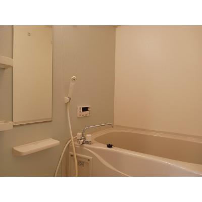 ルーチェ 103【管理NO：1-020262401-01030】 ★家具家電は申し込み後に搬入します★の物件写真4