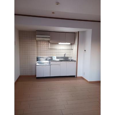 apartment 神奈川県愛甲郡愛川町中津２２１５番地 

↓地図はこちらから