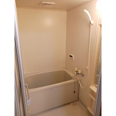 apartment 神奈川県愛甲郡愛川町中津２２１５番地 

↓地図はこちらから