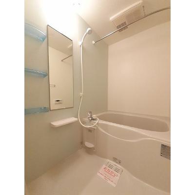 プラシード 102【管理NO：1-016943901-01020】 ★家具家電は申し込み後に搬入します 2026年08月下旬入居可能の物件写真4
