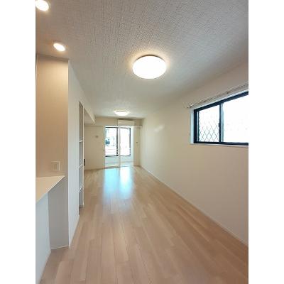 エムズ　モカール 101【管理NO：1-027257401-01010】 ★家具家電は申し込み後に搬入します 2026年08月中旬入居可能の物件写真2