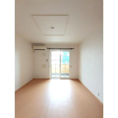 ソニヤ 105【管理NO：1-016455501-01040】 ★家具家電は申し込み後に搬入します 2026年07月下旬入居可能の物件写真2