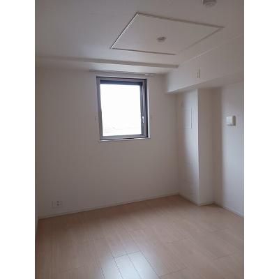 エムズアーク松城 305【管理NO：1-023017301-03040】 ★家具家電は申し込み後に搬入しますの物件写真2