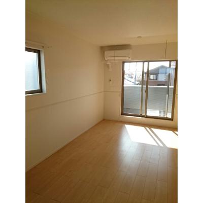 オベリスⅡ 205【管理NO：1-024051101-02040】 ★家具家電は申し込み後に搬入します 2026年08月下旬入居可能の物件写真2