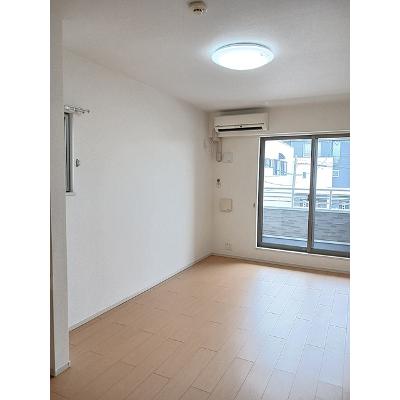 フリーデ 202【管理NO：1-019520201-02020】 ★家具家電は申し込み後に搬入します★の物件写真2