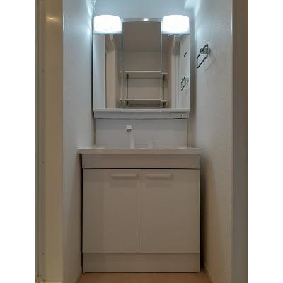 スモーキークォーツ 102【管理NO：1-025606201-01020】 ★家具家電は申し込み後に搬入します 2026年08月上旬入居可能の物件写真6