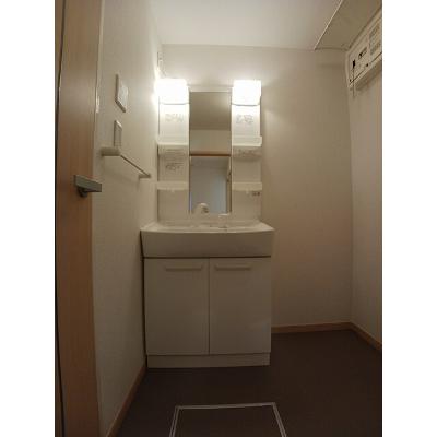 プランタン 202【管理NO：1-016767801-02020】 ★家具家電は申し込み後に搬入します 2026年08月中旬入居可能の物件写真6