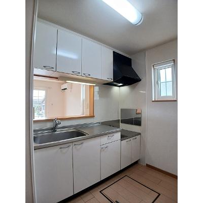 サニー　フォレストＢ 103【管理NO：1-014908302-01030】 ★家具家電は申し込み後に搬入します★ ★2026年10月下旬入居可能★の物件写真3