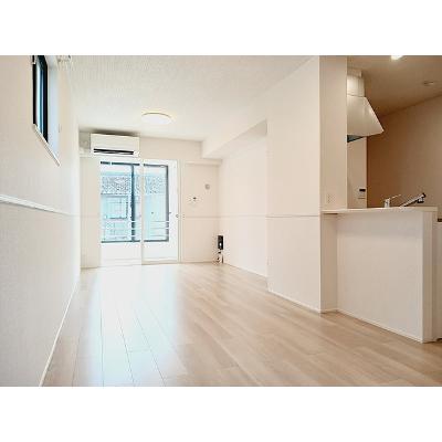 ステージア 103【管理NO：1-028777001-01030】 ★家具家電は申し込み後に搬入します★の物件写真2