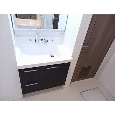 ホワイトストークⅦ 202【管理NO：1-027597501-02020】 ★家具家電は申し込み後に搬入しますの物件写真6