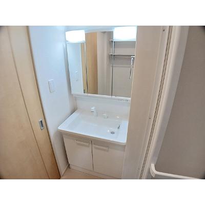 カーサ　コリーナⅢ 103【管理NO：1-023947803-01030】 ★家具家電は申し込み後に搬入しますの物件写真6