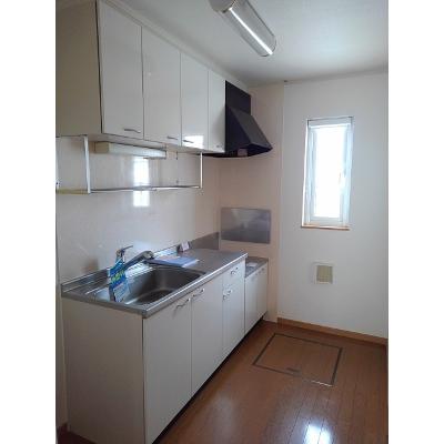 アルモニーα 101【管理NO：1-014313701-01010】 ★家具家電は申し込み後に搬入します 2026年07月中旬入居可能の物件写真3