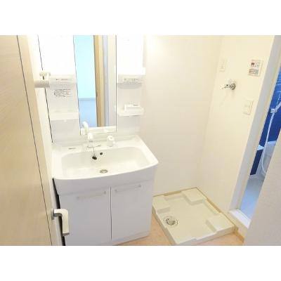 白菊 102【管理NO：1-016173401-01020】 ★家具家電は申し込み後に搬入します 2026年08月中旬入居可能の物件写真6