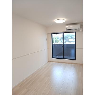シエル 205【管理NO：1-028044301-02040】 ★家具家電は申し込み後に搬入します★の物件写真2