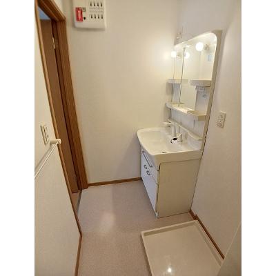 エルグランデ奥村Ⅲ 102【管理NO：1-014921201-01020】 ★家具家電は申し込み後に搬入します★の物件写真6