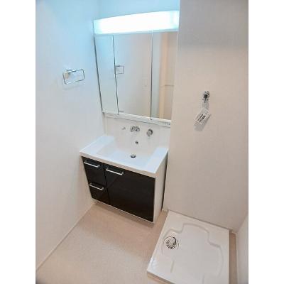 和幸館 104【管理NO：1-027749701-01040】 ★家具家電は申し込み後に搬入しますの物件写真6