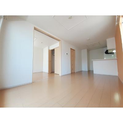 パン　ルージュⅡ 202【管理NO：1-019682701-02020】 ★家具家電は申し込み後に搬入しますの物件写真2