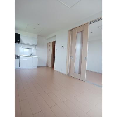グラディートⅢ 203【管理NO：1-017466601-02030】 ★家具家電は申し込み後に搬入します 2026年07月下旬入居可能の物件写真2